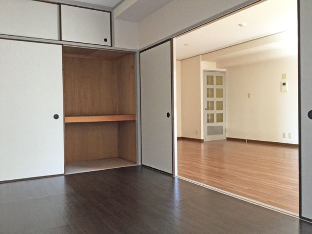 大阪市阿倍野区旭町２丁目の賃貸マンションの内装