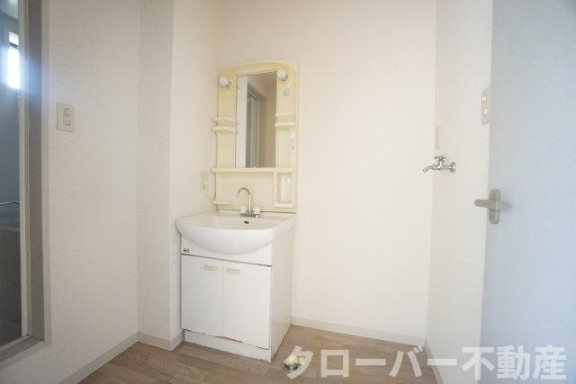 パーラメントBの洗面所