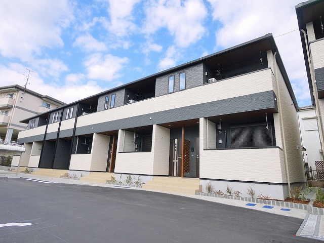 フォレ・リヴィエールⅠの外観|建物外観を気になさる方へ、見た目の良い物件です