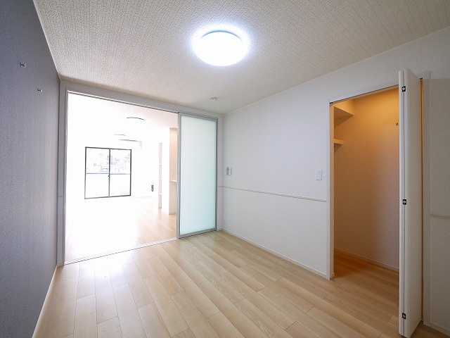 フォレ・リヴィエールⅠの洋室