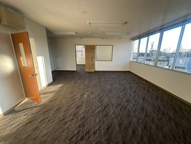 サンシャイン八城の内装