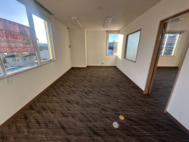 サンシャイン八城の内装