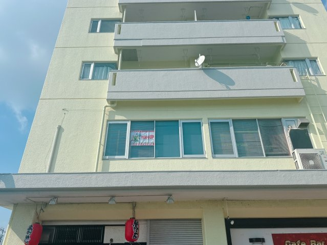 サンシャイン八城の外観