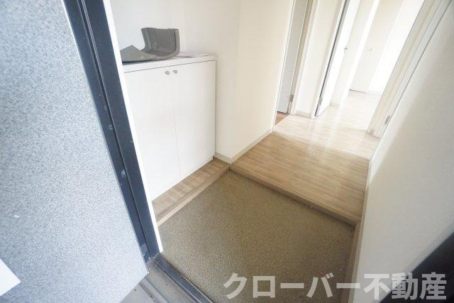 パーラメントBの玄関