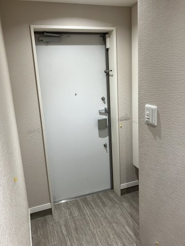 川崎市麻生区黒川の賃貸マンションの玄関