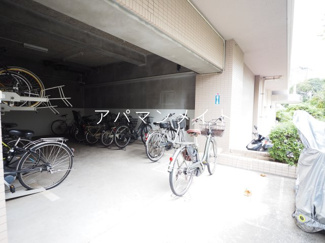 【その他共用部分】 | 駐輪場です