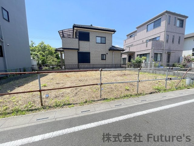 三郷市中央2丁目　新築戸建　全1棟の外観|現地の写真になります。