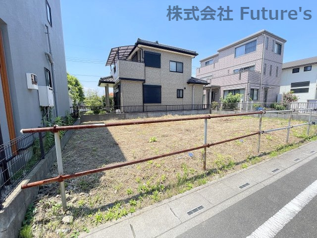 三郷市中央2丁目　新築戸建　全1棟の外観|現地の写真になります。