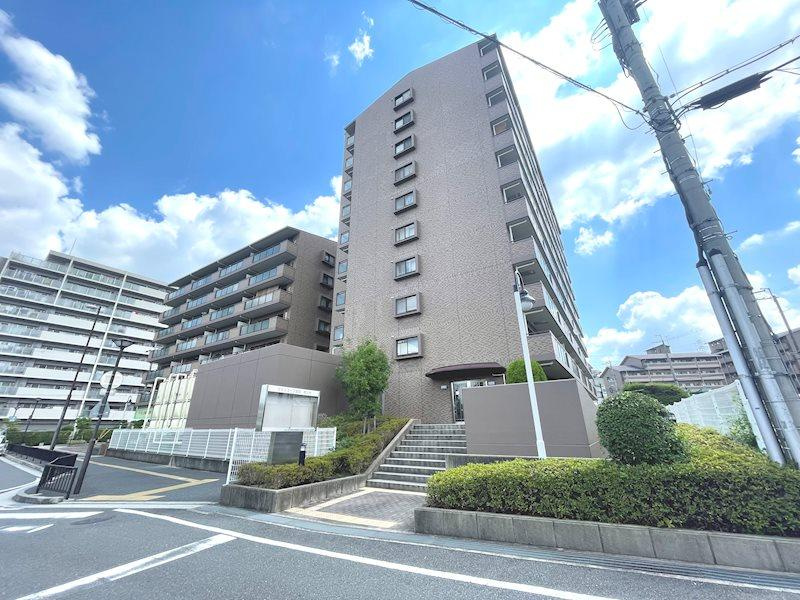 グランコープ津田 A棟の外観|新しい生活にいかがでしょうか？外観はお住まいの顔になります。こだわりたいポイントですね。水回りリフォームやリノベーションも承ってます。
■現地見学・資金計画相談・住宅ローン相談もお問合せ受付中■