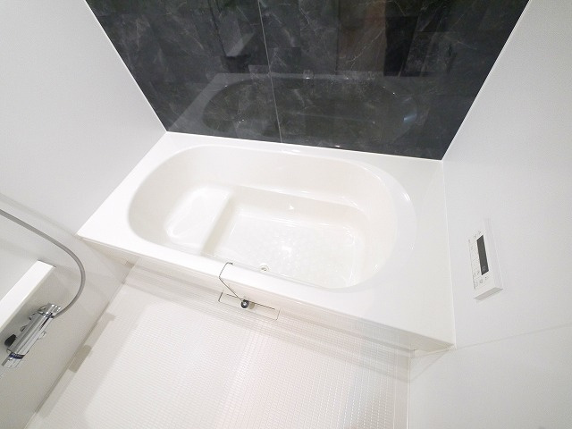 フォレ・リヴィエールⅠの浴室|お風呂です