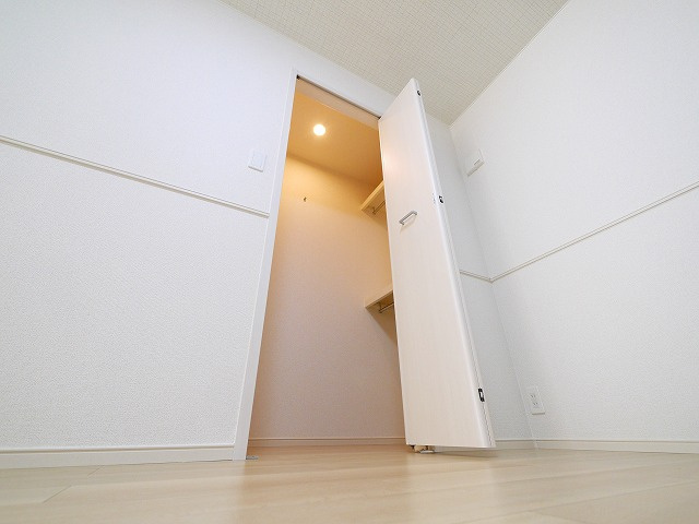 フォレ・リヴィエールⅠの収納|専用の収納スペースです