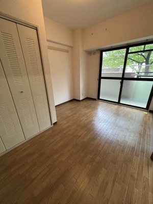 【洋室】 | エスペランサ門真南