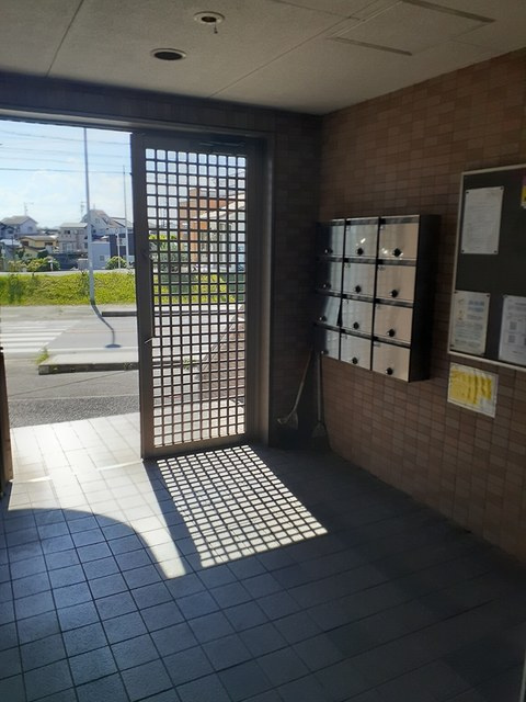 シェリールＦＨのエントランス