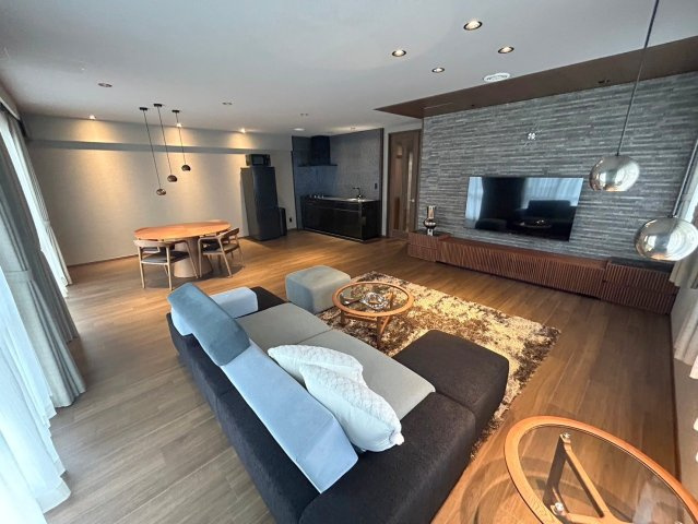 【居間・リビング】 | クローバヒル | クローバヒル★那覇市字宇栄原エリア