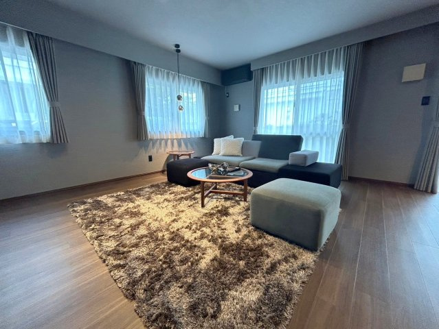 【居間・リビング】 | クローバヒル | クローバヒル★那覇市字宇栄原エリア