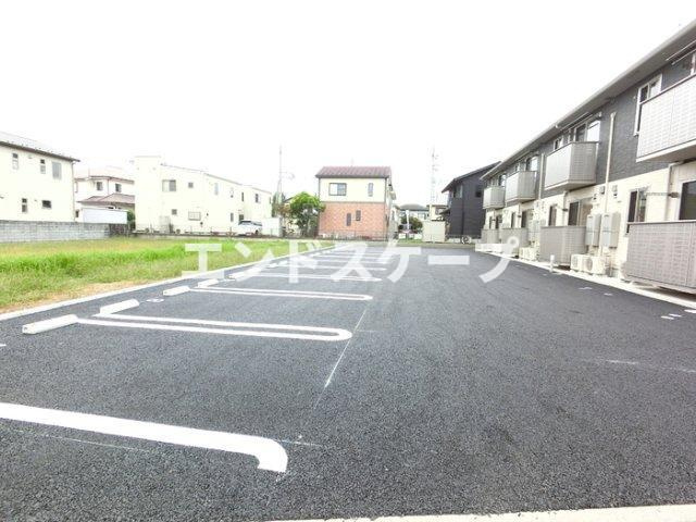 ラ・ルミエール　Ａの駐車場|高崎、前橋、伊勢崎エリアのお部屋探しはエンドスケープまで！お客様の理想お聞かせ下さい♪