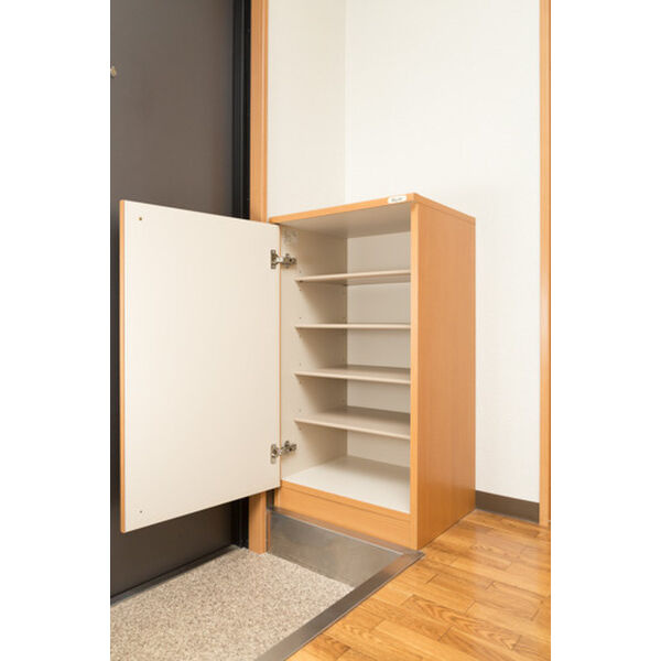 Avenir朱雀の玄関