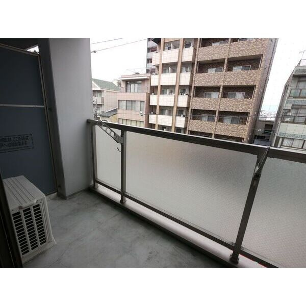 Avenir朱雀のバルコニー