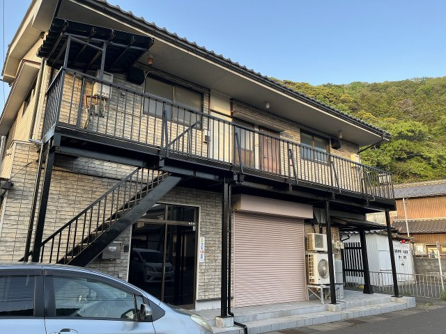 敦賀市金ヶ崎借家の外観