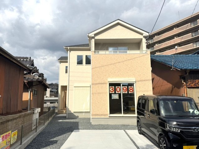 ーFitーフィットー小倉北区篠崎3丁目1期　【小倉北区　新築戸建て】の外観|「FIT」がこだわるのは「お家の広さ」　【小倉北区　新築戸建て】