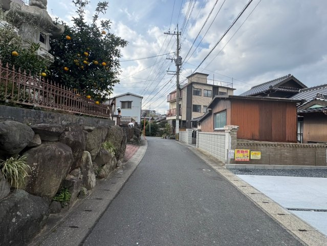 ーFitーフィットー小倉北区篠崎3丁目1期　【小倉北区　新築戸建て】の前面道路含む現地写真|交通量も少なく駐車しやすい♪　【小倉北区　新築戸建て】