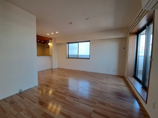 ShaMaison甲子園町の居間・リビング