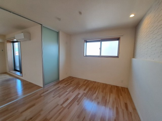 ShaMaison甲子園町の洋室