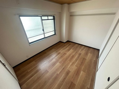 【洋室】 | 春日丘マンション