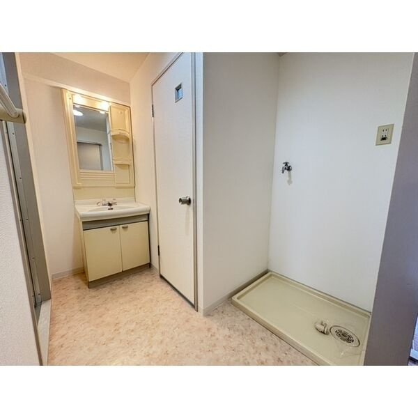 マリンハイム塩屋の居間・リビング