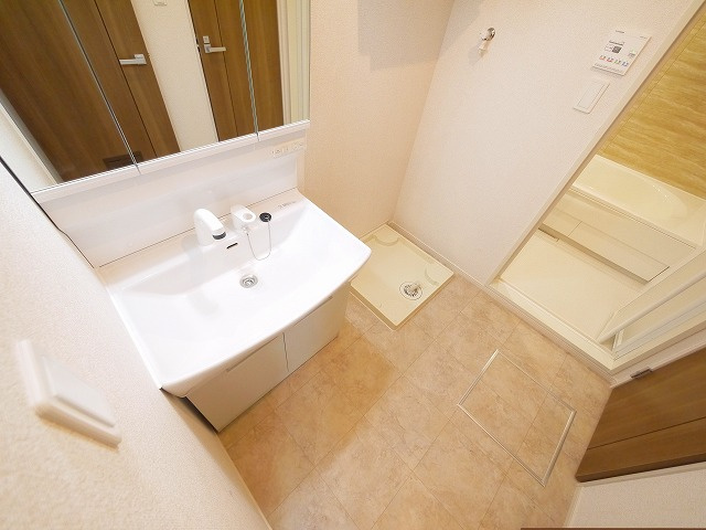 フォレ・リヴィエールⅡの洗面所|洗面所です