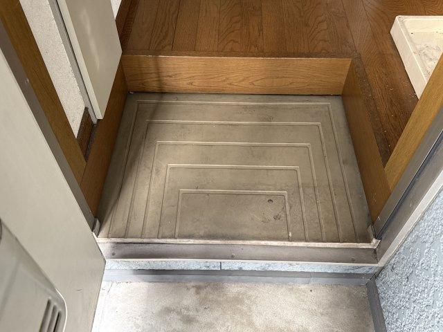 エステートピアセルベーユⅡの玄関