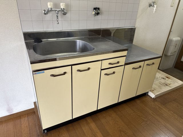 エステートピアセルベーユⅡのキッチン