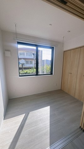 セントラル寺本の洋室