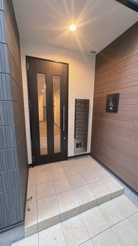 セントラル寺本のエントランス