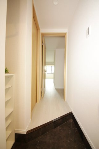 セントラル寺本の玄関