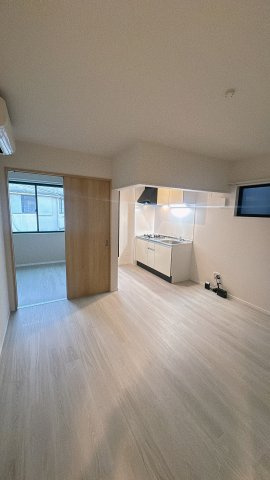 セントラル寺本の居間・リビング