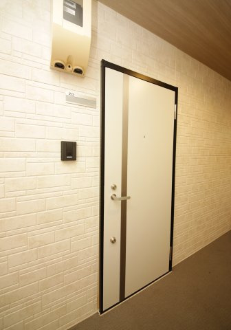 セントラル寺本のエントランス