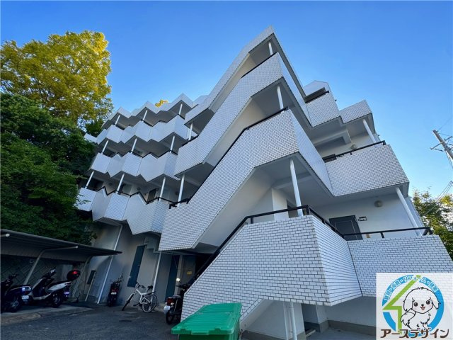 カレッジタウングリーンヒルの外観|建物外観を気になさる方へ、見た目の良い物件です