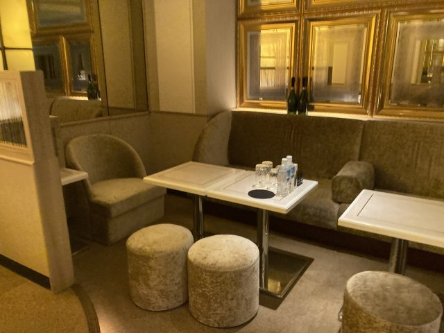 【内装】 | 銀座駅徒歩2分 銀座店舗 3階 35.4坪 クラブ居抜き