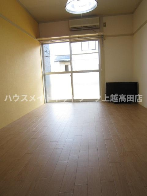 南葉ハイツの洋室|洋室