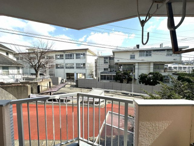 【バルコニー】 | ネオパレス香椎 | 別号室の写真になります。現況優先。