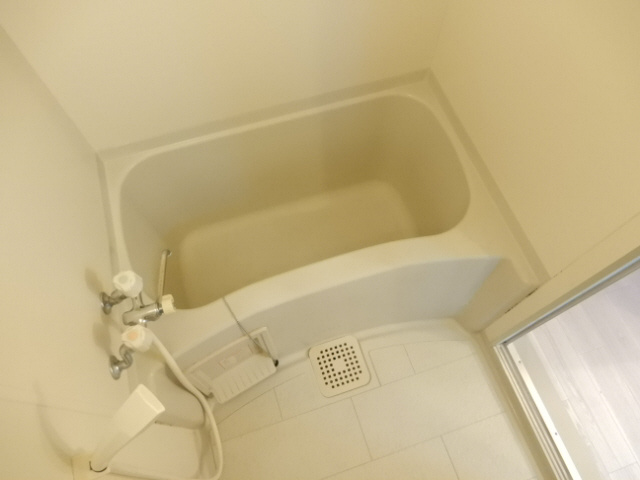 YKハイツ相生町の浴室