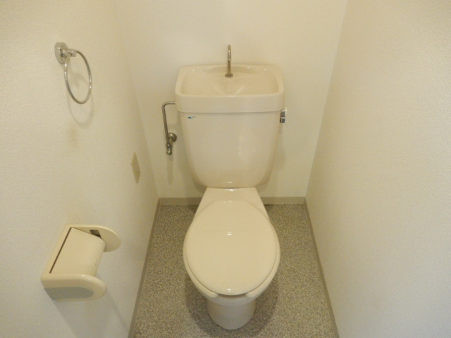 YKハイツ相生町のトイレ