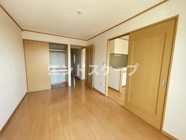 エフォールの洋室|高崎、前橋、伊勢崎エリアのお部屋探しはエンドスケープまで！お客様の理想お聞かせ下さい♪