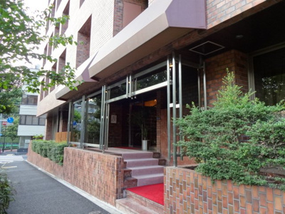 【エントランス】 | ロイヤル赤坂サルーン