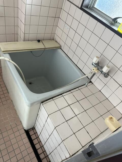 コーポラス井の元の浴室