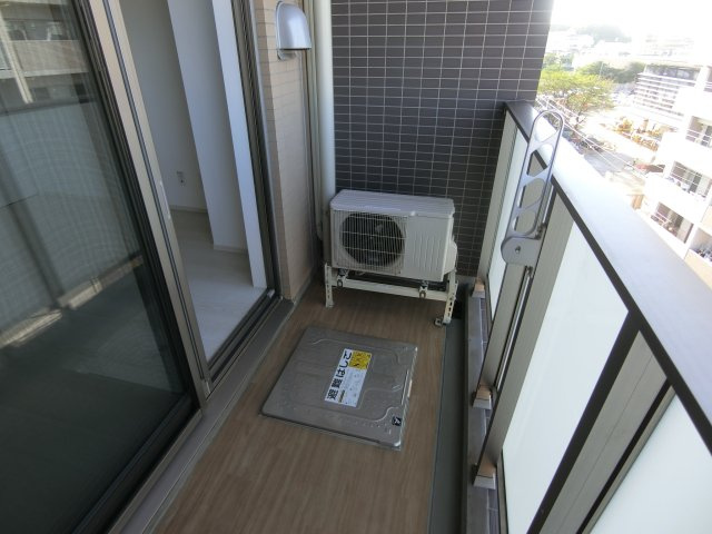グランリーヴェル新川崎ベリーのバルコニー