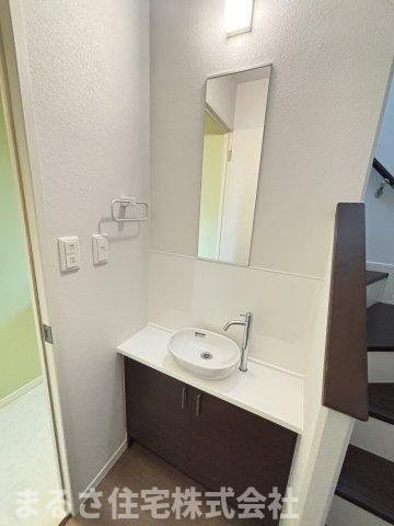 セキスイハイム施工　未入居戸建の独立洗面台