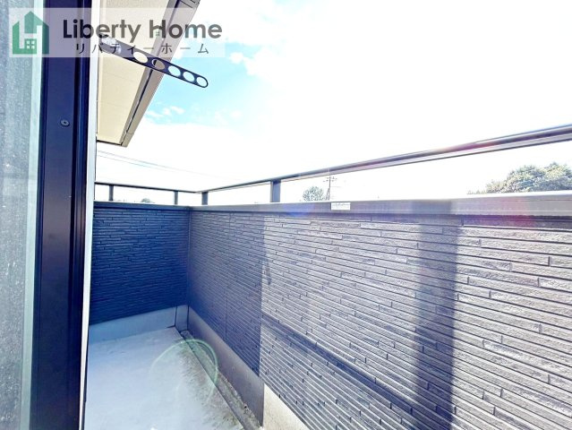 水戸市鯉淵町　中古戸建のバルコニー