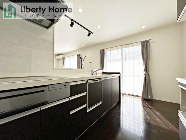 水戸市鯉淵町　中古戸建のキッチン